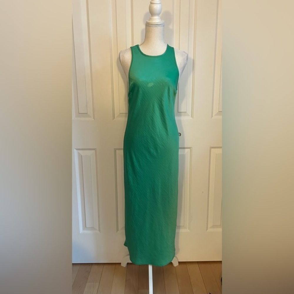 NWT HOUSE OF HARLOW 1960 Sleeveless Maxi Dress, Green, Size Medium, WITH DEFECT